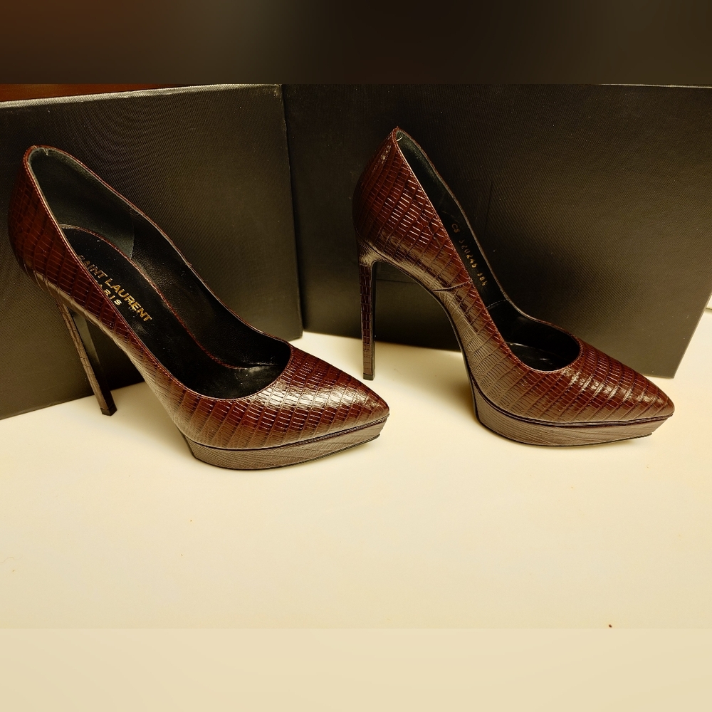 Saint Laurent Women's Brown Croc-Embossed Shoes - Picture 8 of 14